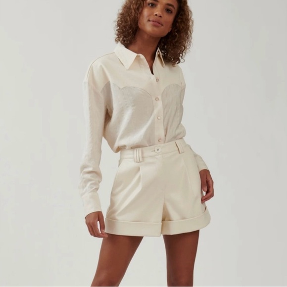 The Bright Side by Rocky Barnes Western Boyfriend Shirt in cloud color size M - Picture 1 of 7